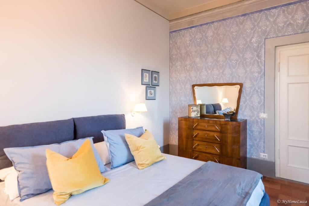 Casa Maria - Attico Di Lusso Vicino Alle Mura ルッカ エクステリア 写真