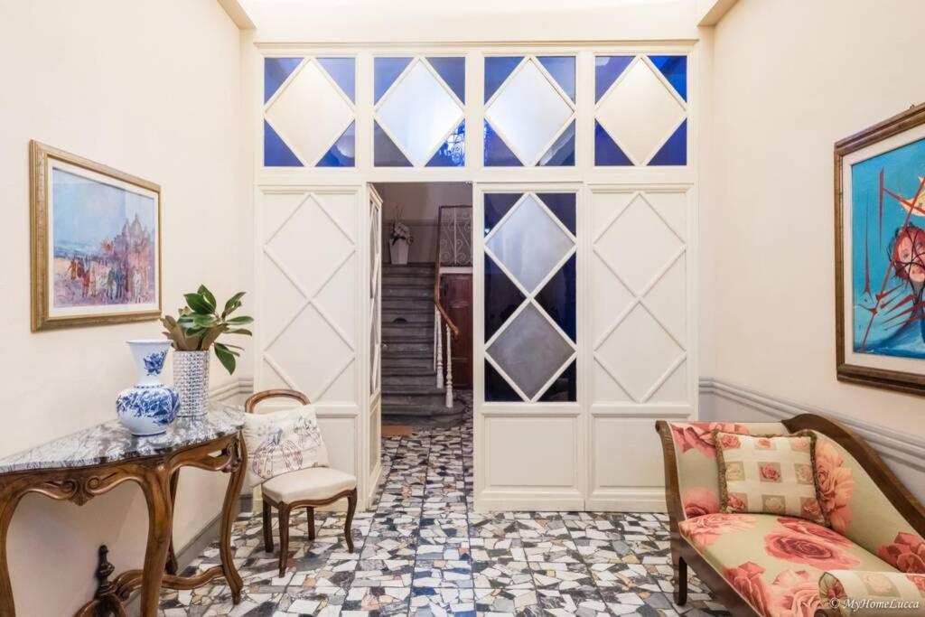Casa Maria - Attico Di Lusso Vicino Alle Mura ルッカ エクステリア 写真