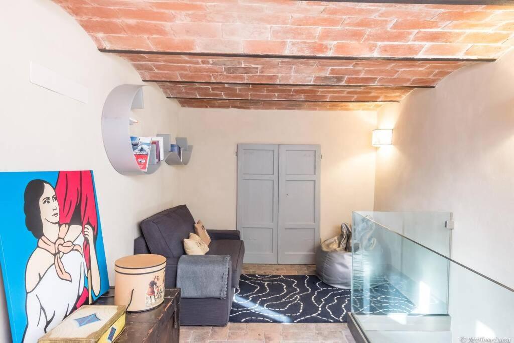 Casa Maria - Attico Di Lusso Vicino Alle Mura ルッカ エクステリア 写真